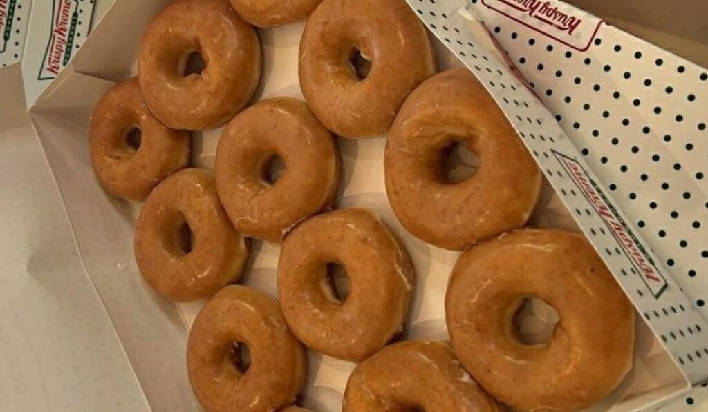 Krispy Kreme Donuts make in kitchen