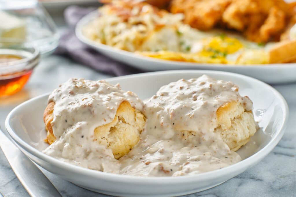 recipe for biscuits and gravy without sausage