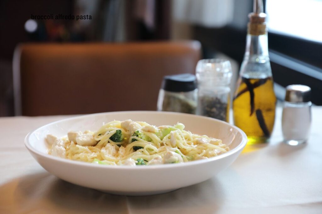 broccoli alfredo pasta